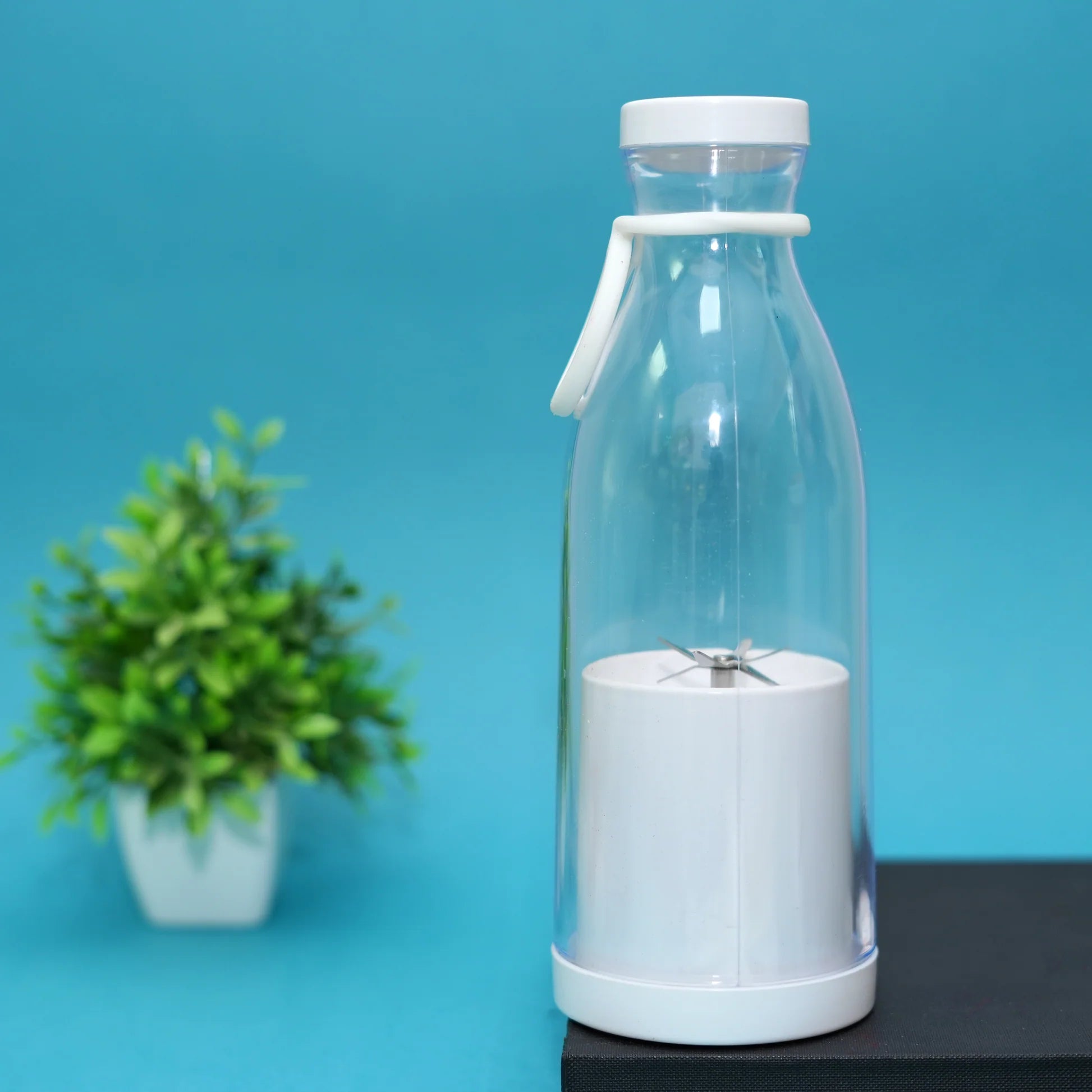 USB Rechargeable Mini Blender – Portable & Powerful Mixer for Smoothies, Juices & Shakes - Dreamzhub