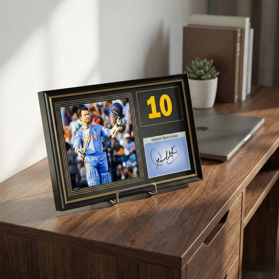 MS Dhoni, Virat Kohli, Sachin Tendulkar | Signed Frame Gold Edition – 40 × 30 Cm - Dreamzhub